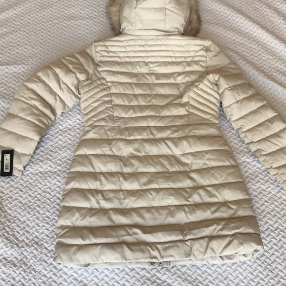 Kenneth Cole New York Quilted Puffer Jacket - Picture 8 of 16
